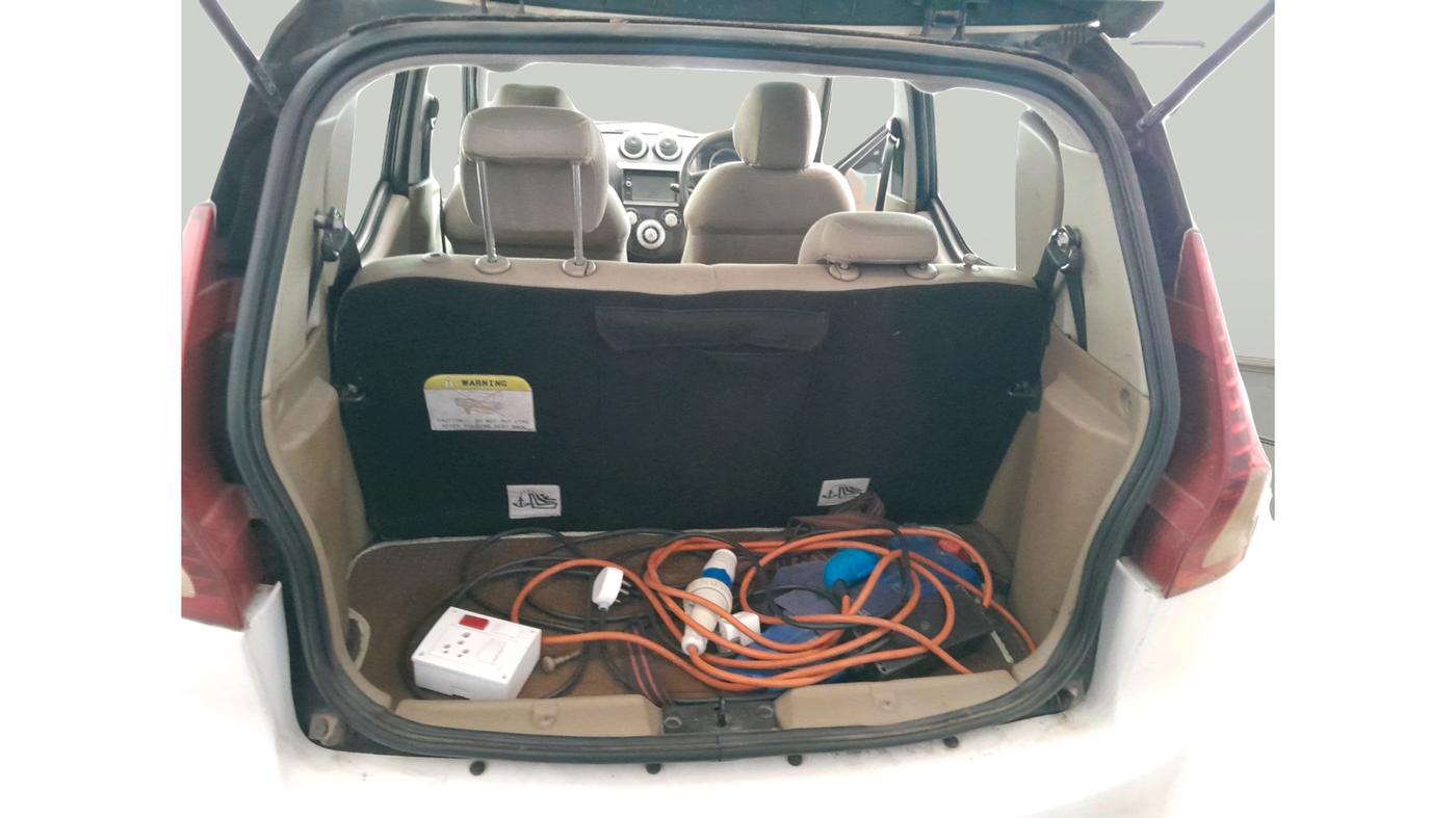 2017 Mahindra E20 Plus P6, Electric, Automatic, 95,749 km, exterior