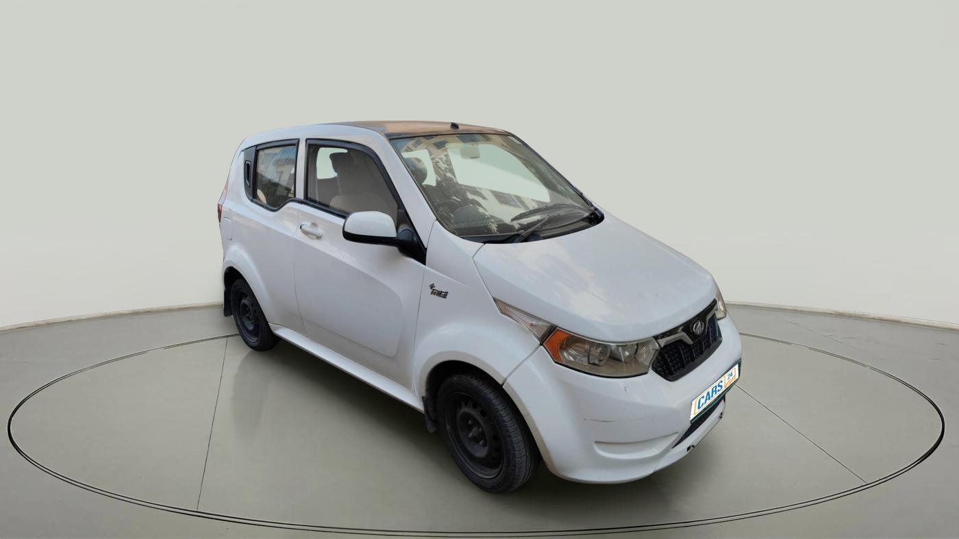 2017 Mahindra E20 Plus P6, Electric, Automatic, 95,749 km, exterior