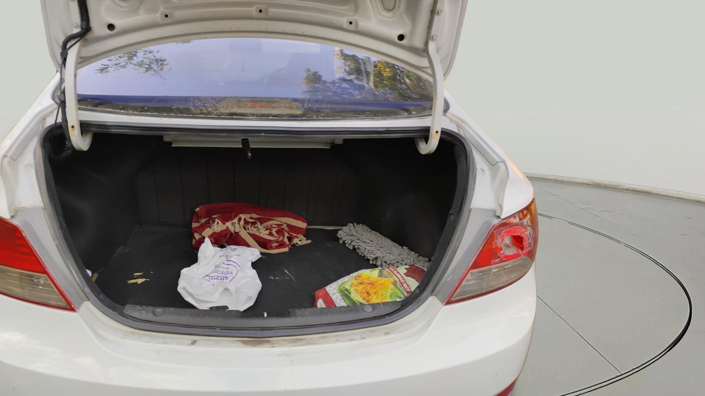 2012 Hyundai Verna FLUIDIC 1.6 CRDI EX, Diesel, Manual, 1,21,576 km, exterior