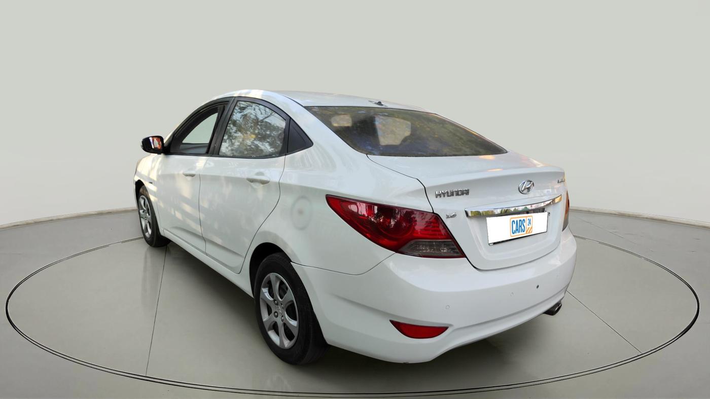 2012 Hyundai Verna FLUIDIC 1.6 CRDI EX, Diesel, Manual, 1,21,576 km, exterior