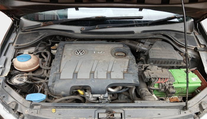2013 Volkswagen Vento HIGHLINE DIESEL 1.6, Diesel, Manual, 73,577 km, exterior