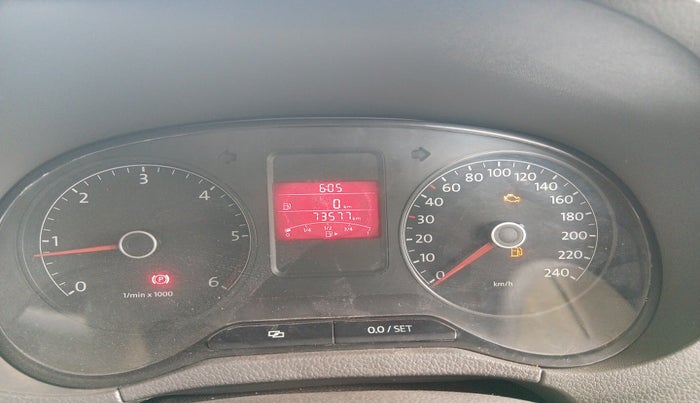 2013 Volkswagen Vento HIGHLINE DIESEL 1.6, Diesel, Manual, 73,577 km, interior