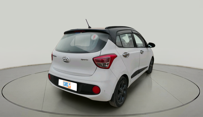 2018 Hyundai Grand i10 SPORTZ U2 1.2 KAPPA CRDI DUAL TONE, Diesel, Manual, 1,17,579 km, exterior