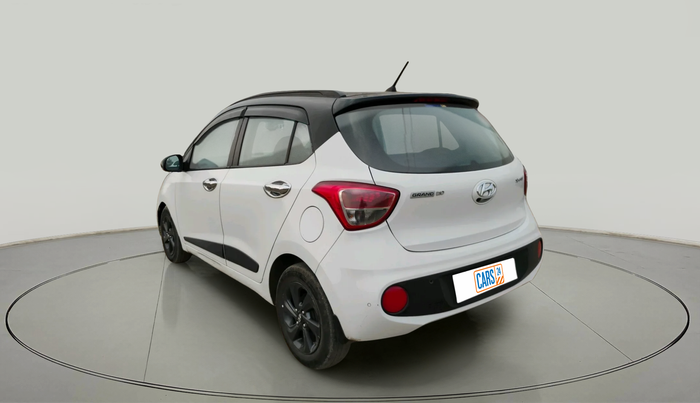 2018 Hyundai Grand i10 SPORTZ U2 1.2 KAPPA CRDI DUAL TONE, Diesel, Manual, 1,17,579 km, exterior