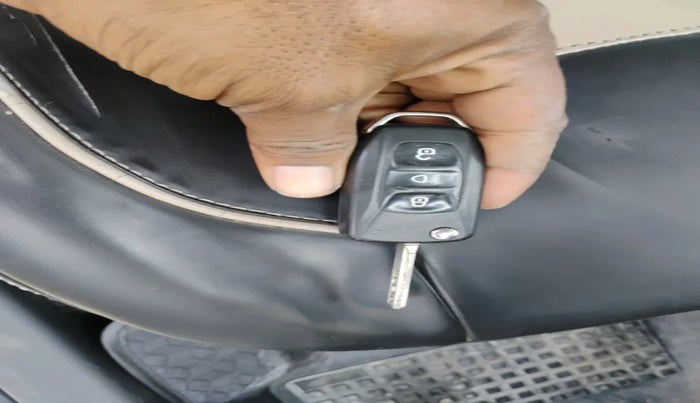 2023 Tata ALTROZ XM PETROL, Petrol, Manual, 72,290 km, interior