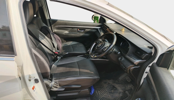 2022 Maruti XL6 ALPHA AT, Petrol, Automatic, 49,295 km, interior