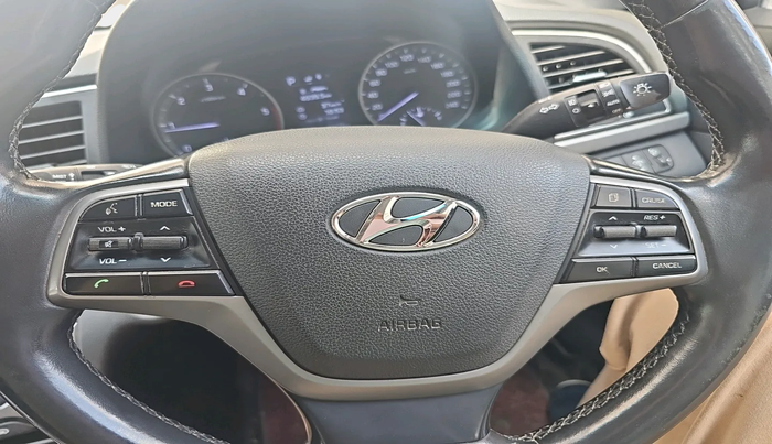 2018 Hyundai New Elantra 1.6 SX (O) AT DIESEL, Diesel, Automatic, 68,233 km, interior
