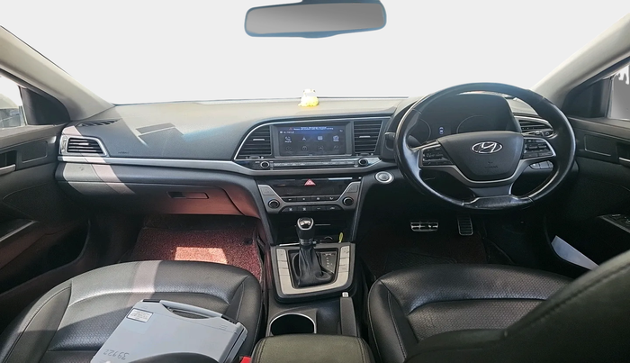 2018 Hyundai New Elantra 1.6 SX (O) AT DIESEL, Diesel, Automatic, 68,233 km, interior