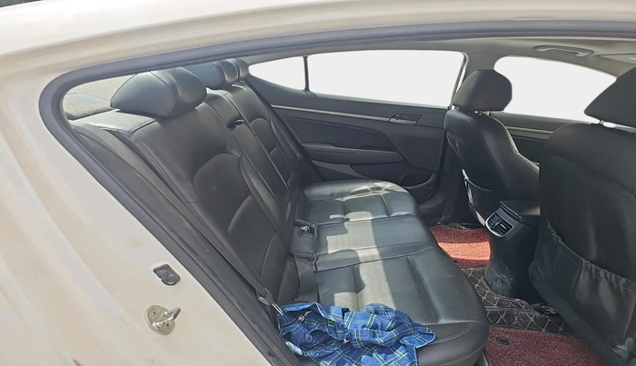 2018 Hyundai New Elantra 1.6 SX (O) AT DIESEL, Diesel, Automatic, 68,233 km, interior