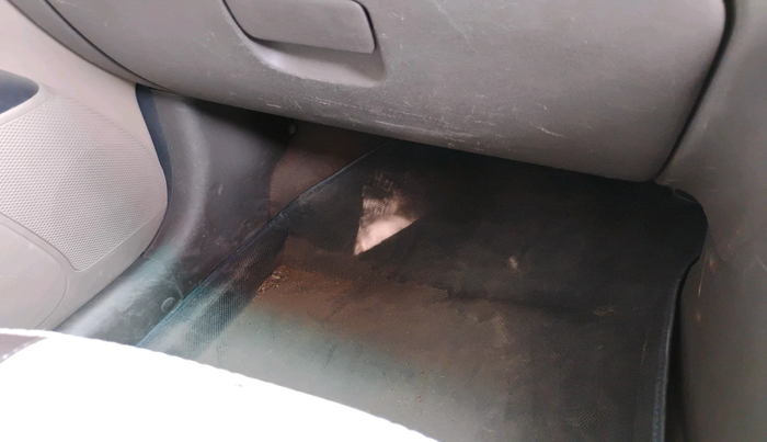 2011 Hyundai i10 MAGNA 1.2, Petrol, Manual, 1,18,414 km, interior