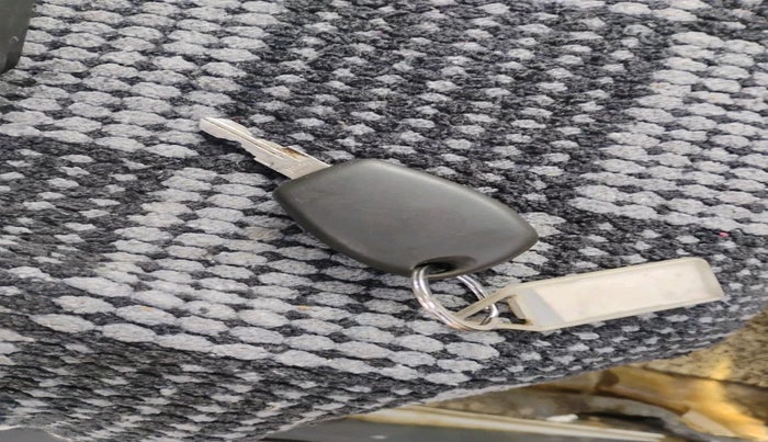 2011 Mahindra Verito 1.5 D4 BS III, Diesel, Manual, 1,03,730 km, interior