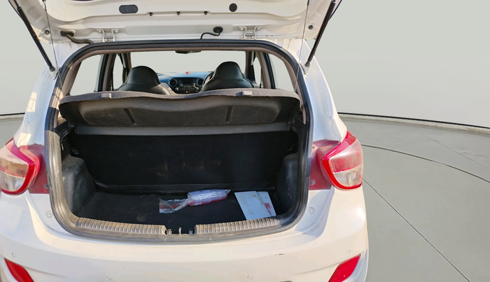 2015 Hyundai Grand i10 ASTA 1.2 KAPPA VTVT, Petrol, Manual, 92,812 km, exterior