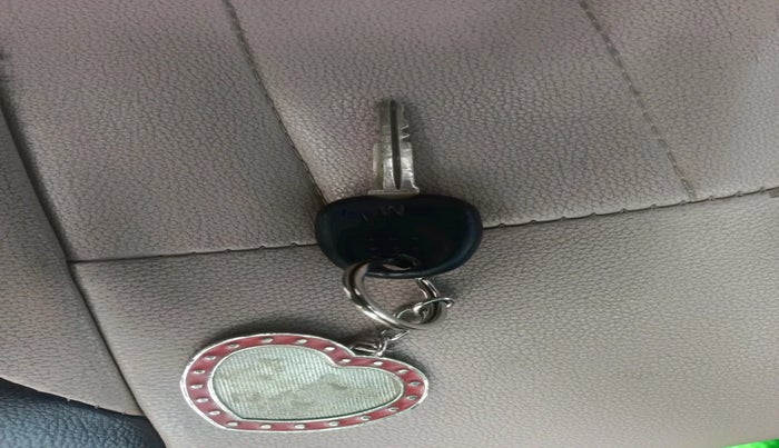 2011 Hyundai i10 ERA 1.1, Petrol, Manual, 1,05,428 km, interior