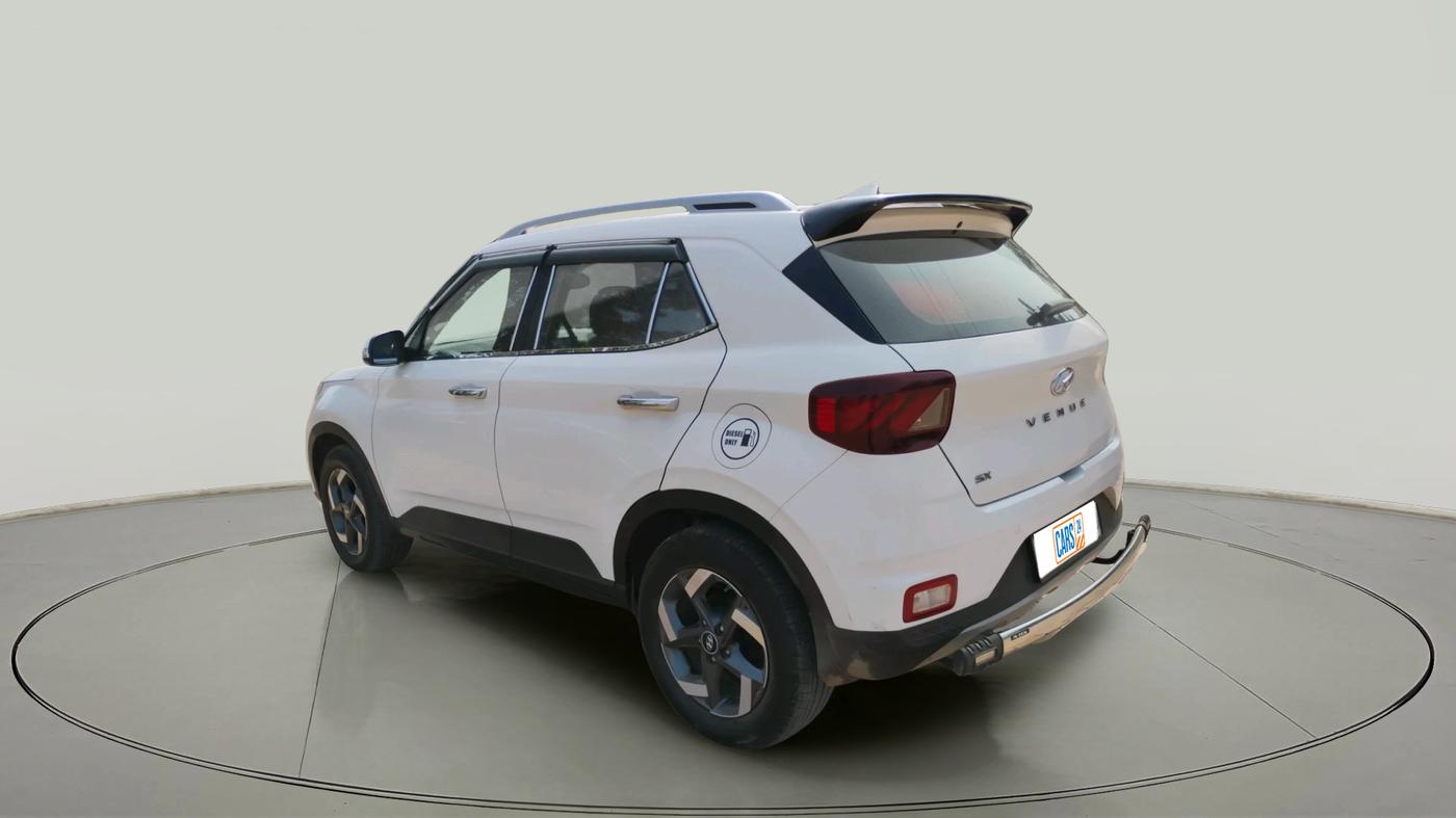 2022 Hyundai VENUE SX 1.5 (O) EXECUTIVE CRDI, Diesel, Manual, 1,49,063 km, exterior