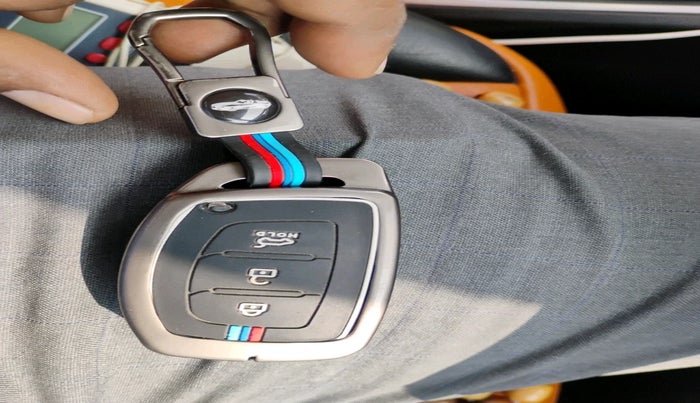 2022 Hyundai VENUE SX 1.5 (O) EXECUTIVE CRDI, Diesel, Manual, 1,49,063 km, interior