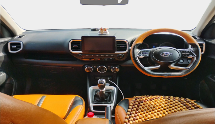 2022 Hyundai VENUE SX 1.5 (O) EXECUTIVE CRDI, Diesel, Manual, 1,49,063 km, interior