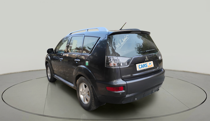 2011 Mitsubishi Outlander 2.4 MIVEC, Petrol, Automatic, 1,27,345 km, exterior