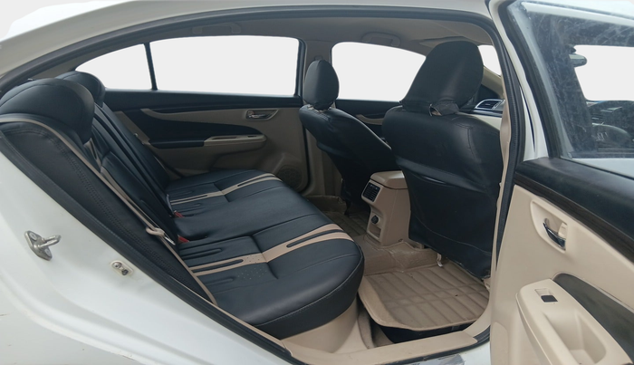 2015 Maruti Ciaz VDI, Diesel, Manual, 1,01,837 km, interior