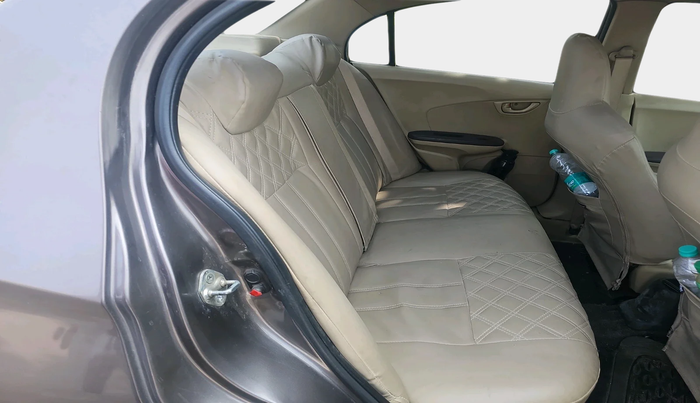 2014 Honda Amaze 1.5L I-DTEC S, Diesel, Manual, 98,053 km, interior