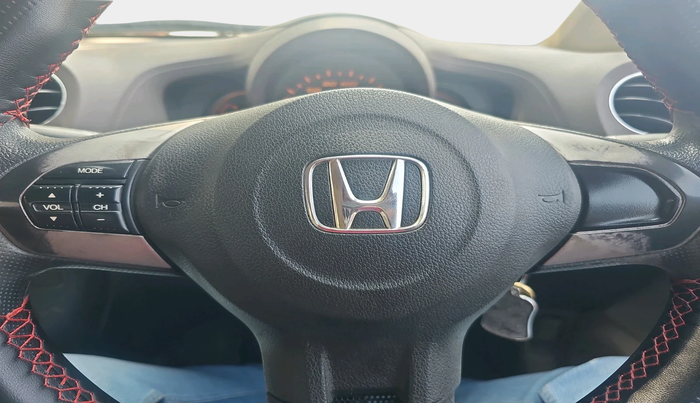 2014 Honda Amaze 1.5L I-DTEC S, Diesel, Manual, 98,053 km, interior