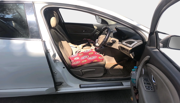 2012 Renault Fluence 1.5 E2, Diesel, Manual, 1,60,531 km, interior