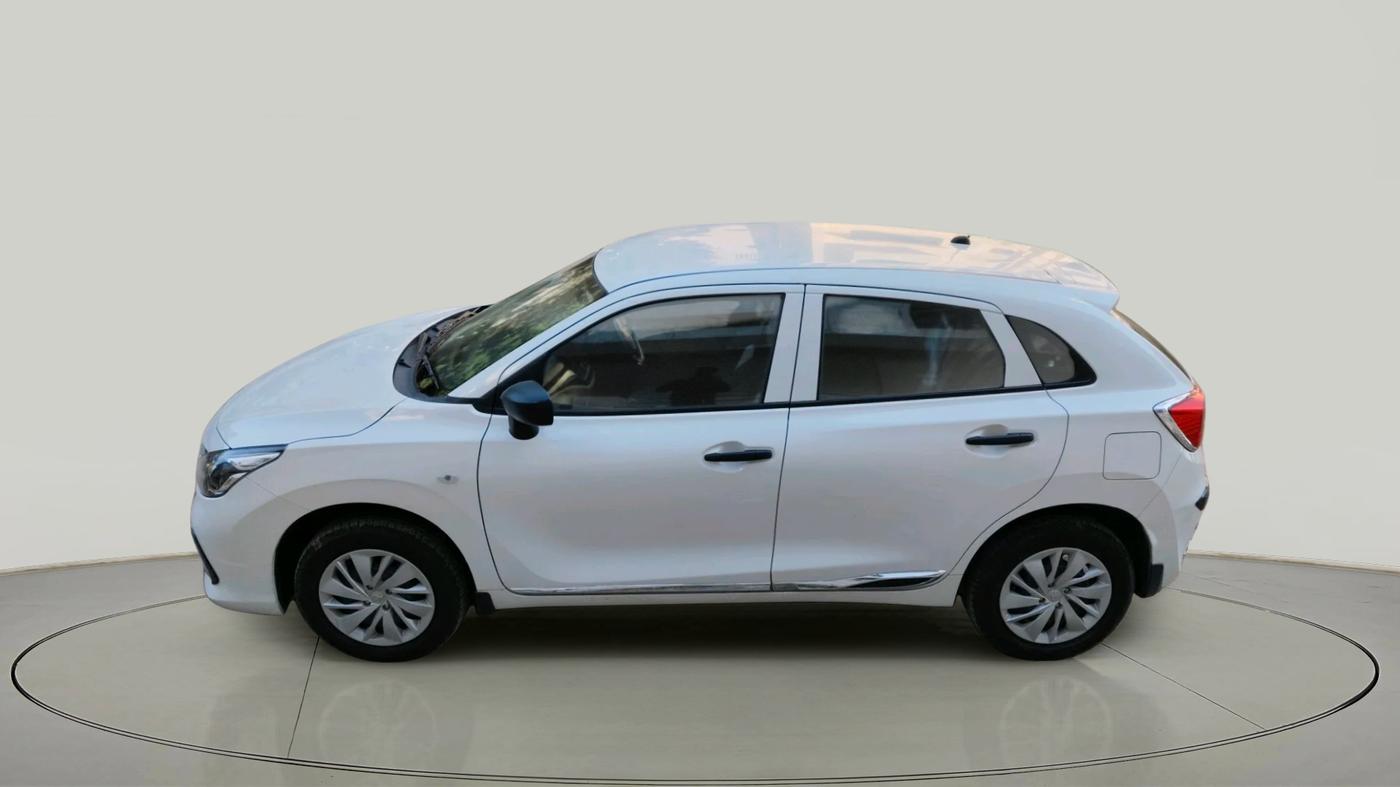 2023 Toyota Glanza E, Petrol, Manual, 3,577 km, exterior