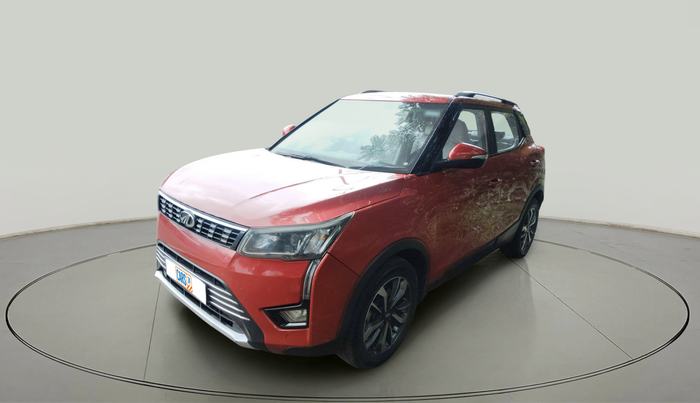 2019 Mahindra XUV300 W8 (O) 1.5 DIESEL, Diesel, Manual, 1,34,452 km, exterior
