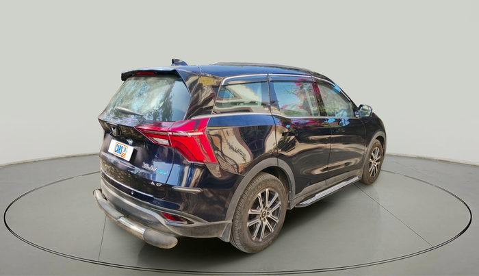 2022 Mahindra XUV700 AX 7 LUXURY P AT 7 STR, Petrol, Automatic, 71,255 km, exterior