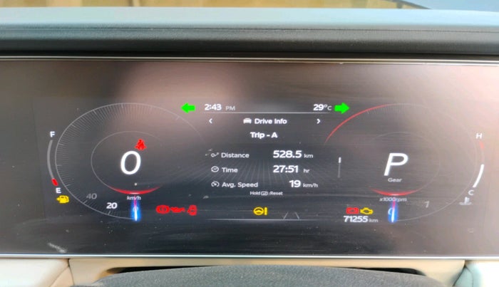 2022 Mahindra XUV700 AX 7 LUXURY P AT 7 STR, Petrol, Automatic, 71,255 km, interior