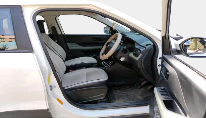 2024 Tata PUNCH ADVENTURE RHYTHM CNG, Petrol, Manual, 26,007 km, interior