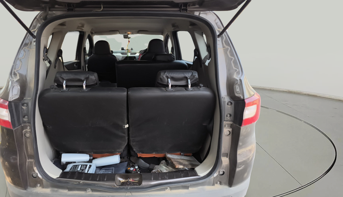 2023 Renault TRIBER RXZ, Petrol, Manual, 41,882 km, exterior