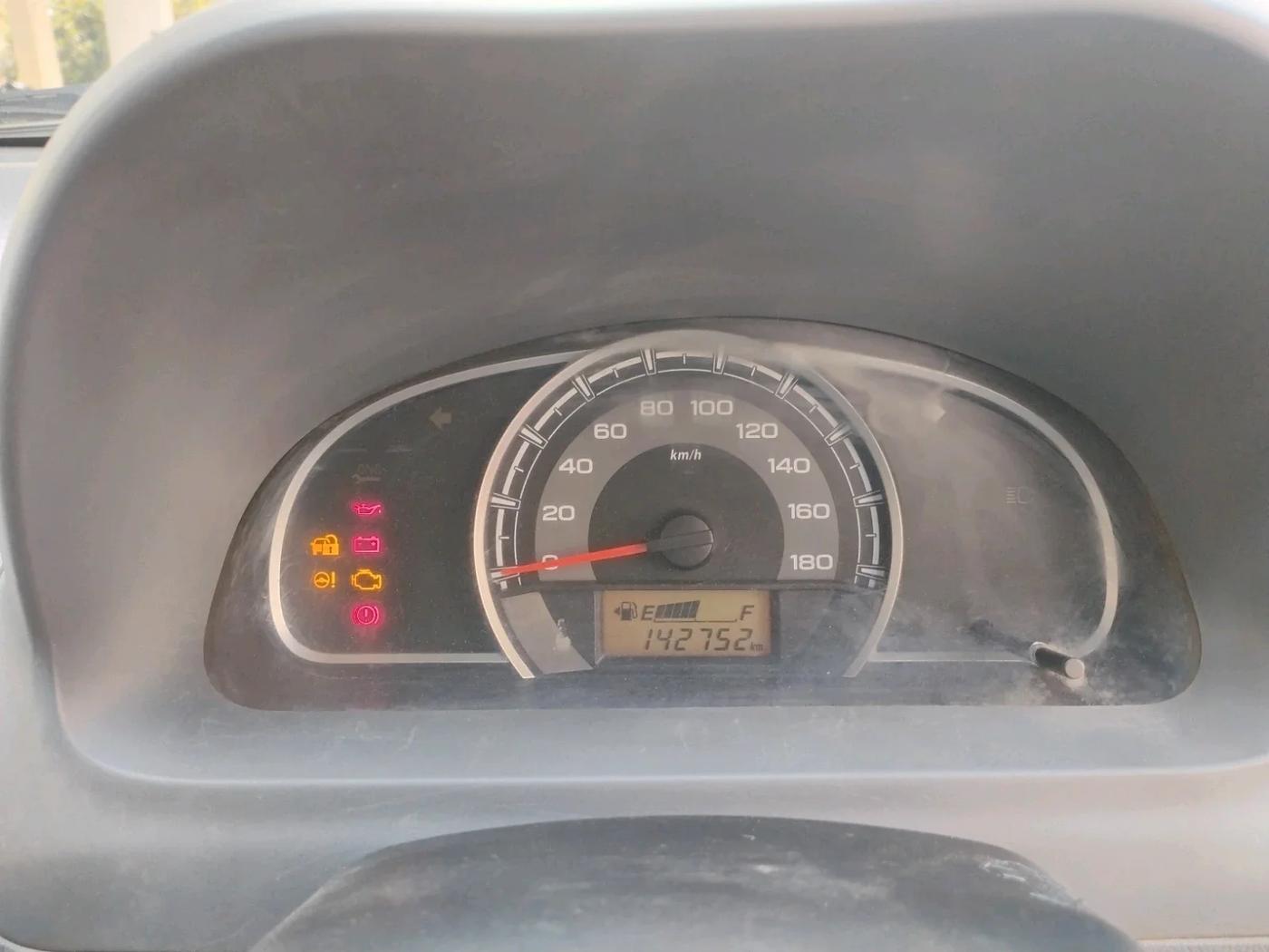 2015 Maruti Alto 800 LXI, CNG, Manual, 1,42,752 km, interior