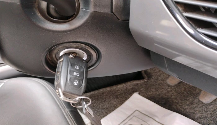 2023 Tata NEXON XM DIESEL, Diesel, Manual, 74,051 km, interior