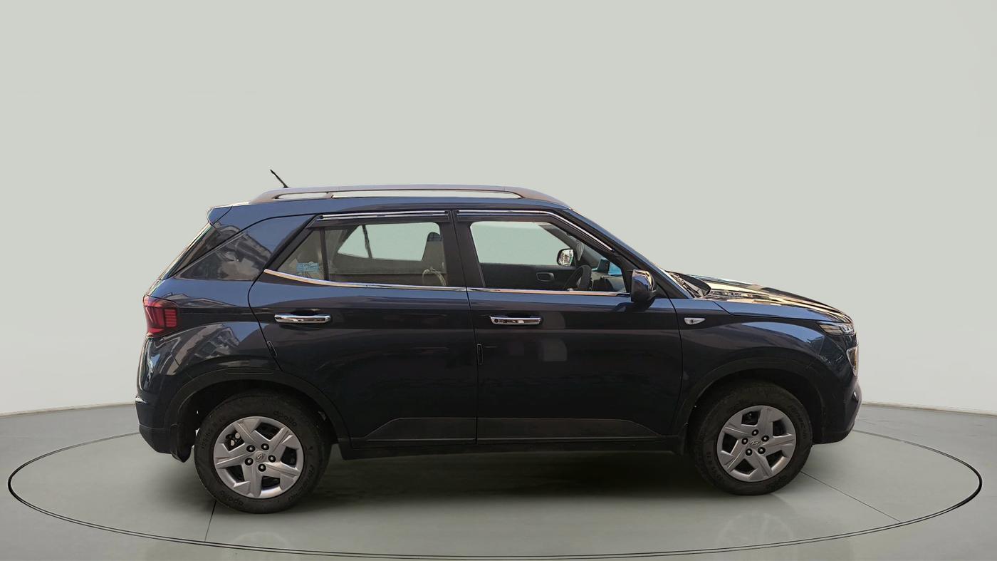 2021 Hyundai VENUE S 1.2, Petrol, Manual, 42,230 km, exterior