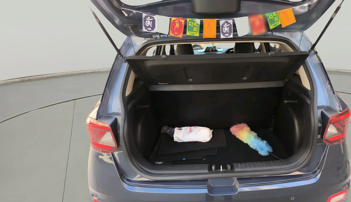 2021 Hyundai VENUE S 1.2, Petrol, Manual, 41,359 km, exterior