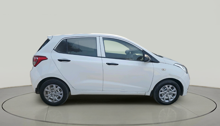 2015 Hyundai Grand i10 ERA 1.1 CRDI, Diesel, Manual, 1,68,541 km, exterior