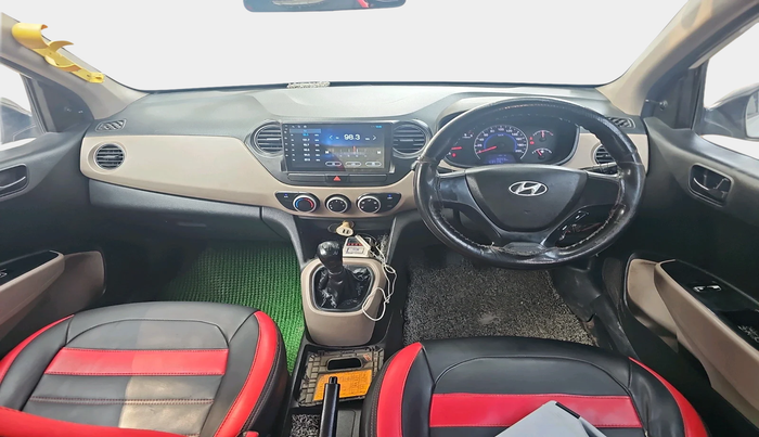 2015 Hyundai Grand i10 ERA 1.1 CRDI, Diesel, Manual, 1,68,541 km, interior