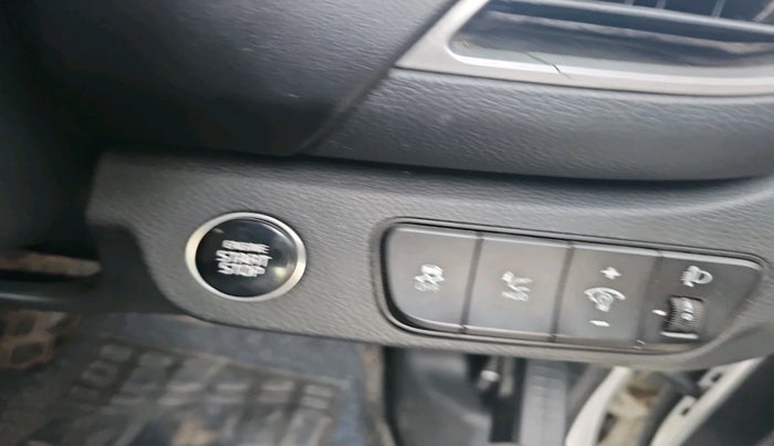 2021 KIA SELTOS GTX PLUS AT 1.5 DIESEL, Diesel, Automatic, 1,31,583 km, interior