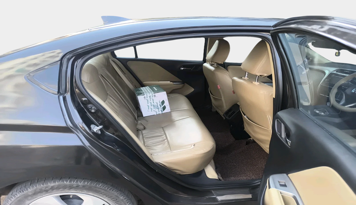 2016 Honda City 1.5L I-VTEC V MT, Petrol, Manual, 1,05,015 km, interior