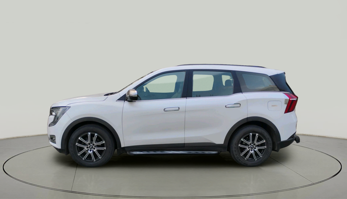 2021 Mahindra XUV700 AX 7 P MT 7 STR, Petrol, Manual, 38,555 km, exterior