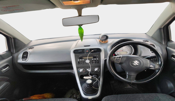 2014 Maruti Ritz ZDI, Diesel, Manual, 1,33,227 km, interior
