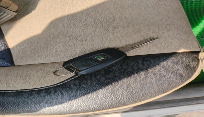 2011 Tata Indica Vista LX TDI, Diesel, Manual, 83,925 km, interior