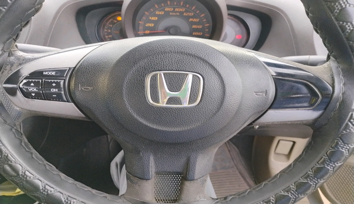 2014 Honda Amaze 1.5L I-DTEC S, Diesel, Manual, 1,45,469 km, interior