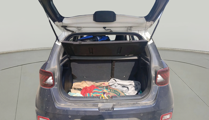 2019 Hyundai VENUE SX 1.5 (O) CRDI DUAL TONE, Diesel, Manual, 1,11,854 km, exterior