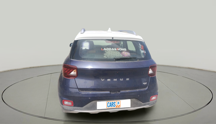 2019 Hyundai VENUE SX 1.5 (O) CRDI DUAL TONE, Diesel, Manual, 1,11,854 km, exterior