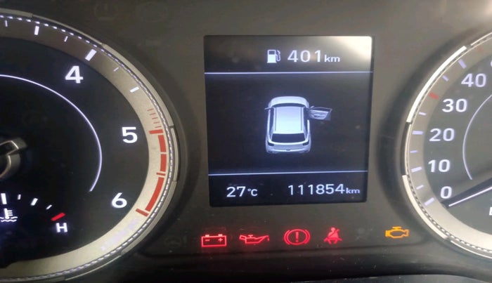 2019 Hyundai VENUE SX 1.5 (O) CRDI DUAL TONE, Diesel, Manual, 1,11,854 km, interior