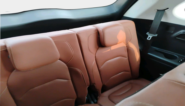 2021 MG HECTOR PLUS SELECT 2.0 DIESEL TURBO MT 7-STR, Diesel, Manual, 71,952 km, interior