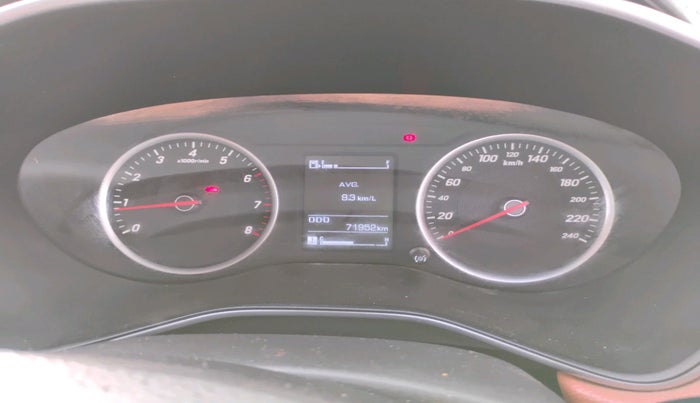 2021 MG HECTOR PLUS SELECT 2.0 DIESEL TURBO MT 7-STR, Diesel, Manual, 71,952 km, interior