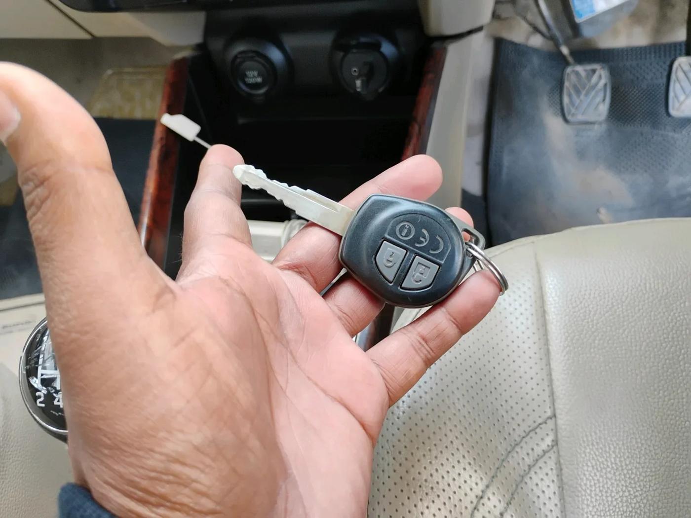 2018 Maruti Dzire VXI, Petrol, Manual, 49,431 km, interior