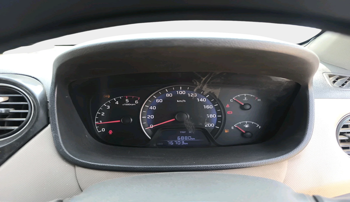 2015 Hyundai Xcent BASE 1.1, Diesel, Manual, 76,703 km, interior